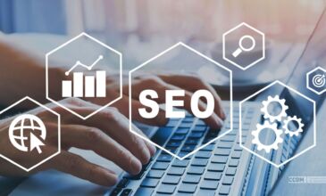 Tastatur mit darüber gelegten Icons SEO und KI
